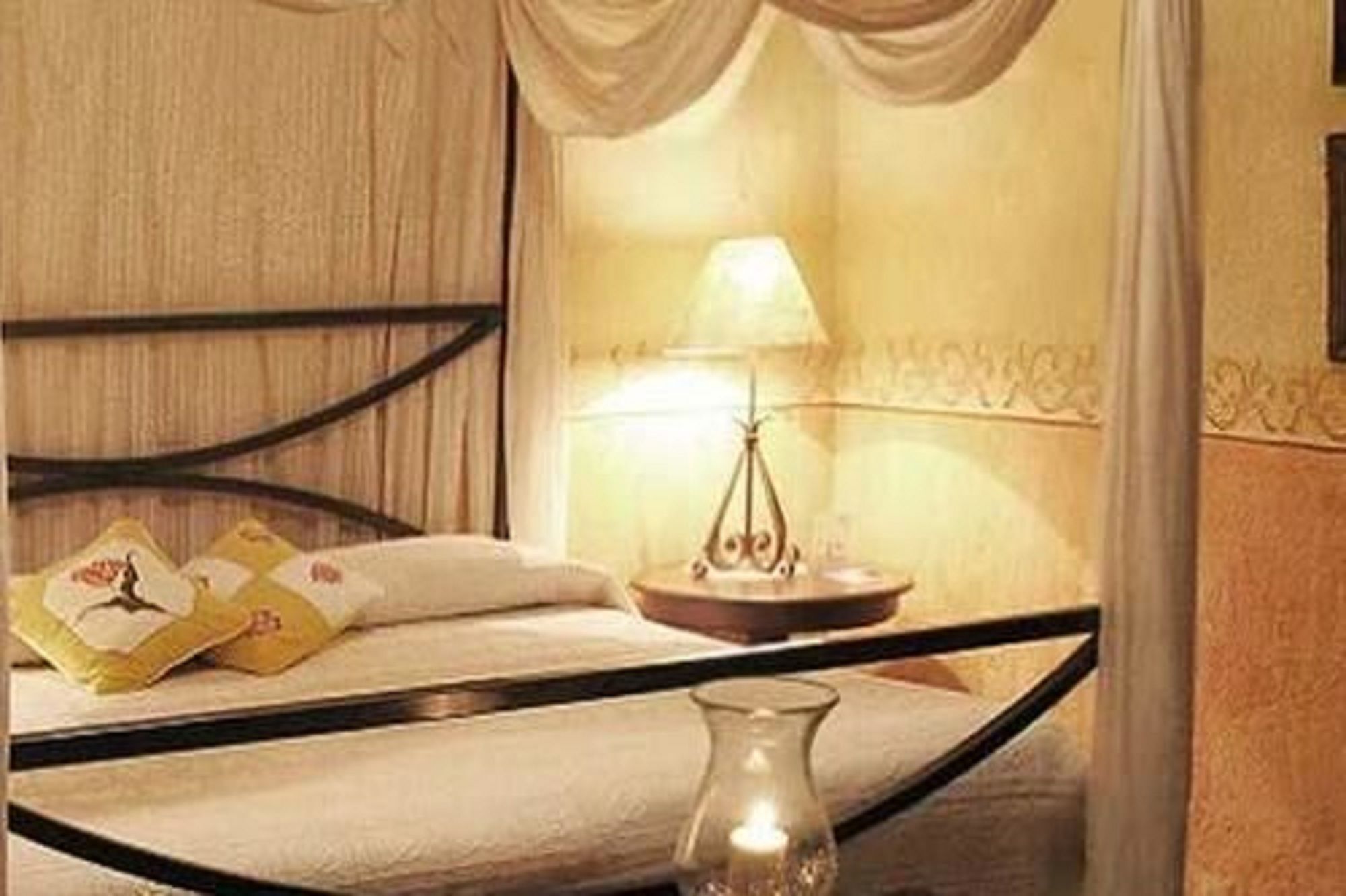 Hacienda Sepulveda Hotel & Spa (Adults Only) Лагос-де-Морено Номер фото